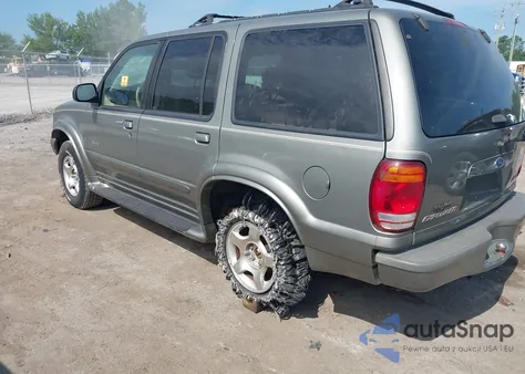 2000 Ford Explorer Limited из США, поврежденный, VIN 1FMZU75E6YZB71590